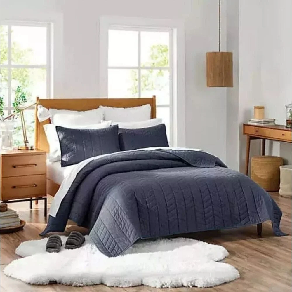 UGG Dawn Collection Twin Size 2pc Cotton Quilt + Sham Set NWT Hazy Blue Ocean